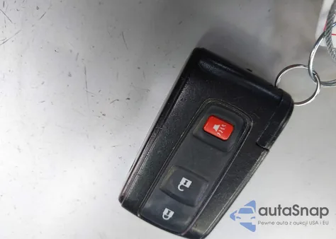 2004 Toyota Prius из США, поврежденный, VIN JTDKB20UX40101666